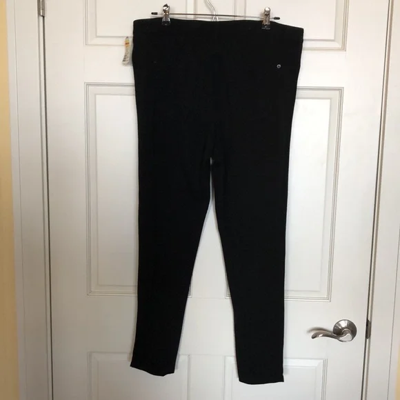 Apt 9 Black knit pants, size 14 , NWT jean cut - Picture 4 of 5